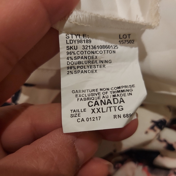 ❣️Ladies Le Chateau Ruched floral dress size XXL (#695) - Picture 14 of 14